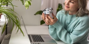 Refinance Now? Analyzing Mortgage Rates and Break-Even Points - Cover Image