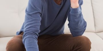 How to Review and Update Your Financial Plan Annually: A Comprehensive Guide - Cover Image