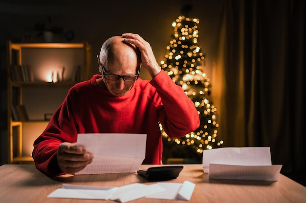 Tax Season Survival: Maximize Deductions & Credits for 2025