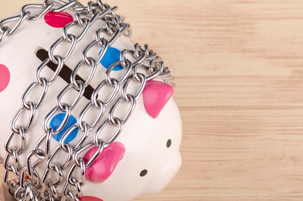 Emergency Fund Essentials: How Much to Save for Unexpected Expenses