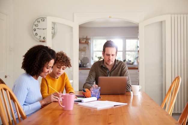 Financial Planning for Families: Saving for College and Expenses