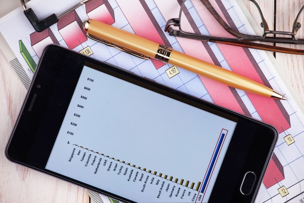 A graph showing the projected growth of a 529 plan versus a taxable investment account, highlighting the tax benefits of the 529 plan.