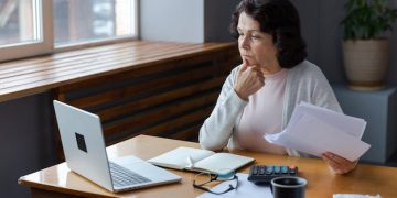 Financial Planning After Job Loss: 5 Immediate Steps - Cover Image