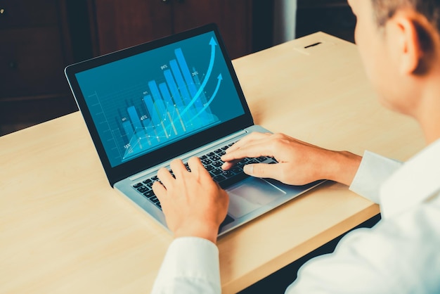 Financial Planning 2025: Maximize Retirement Savings Before 50